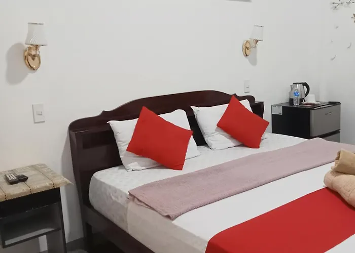 Yoo Darius' Residences Moalboal